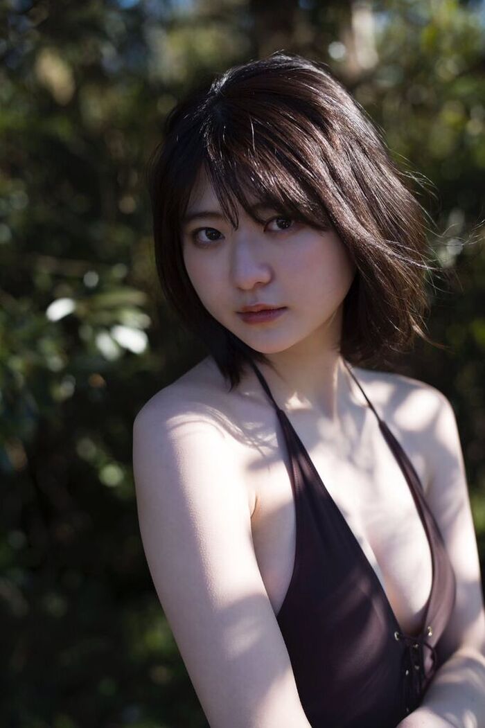 Minami Yamada performs glossy gravure on Friday! Fans are excited about the adult-like bikini swimsuit image! 3th image