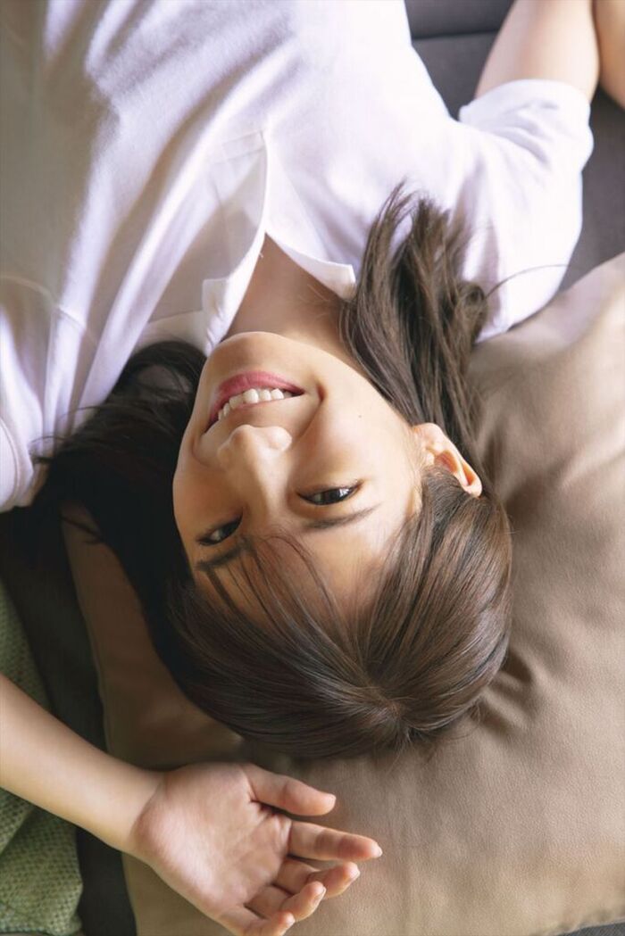 Nogizaka 46 Akiyama Midsummer, Brown Hair Short Bob And Imechen! If the image of the new hairstyle is too cute, it becomes a topic! Underwear cut of 2nd photo collection 23th image